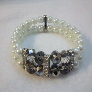 White Pearls and Gray Ametrine Glass Faceted Beaded Stretch Bracelet
